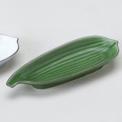 プラチナグリーン釉笹型突出皿